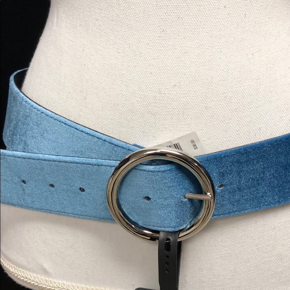 Steve Madden blue velvet Belt Nwt